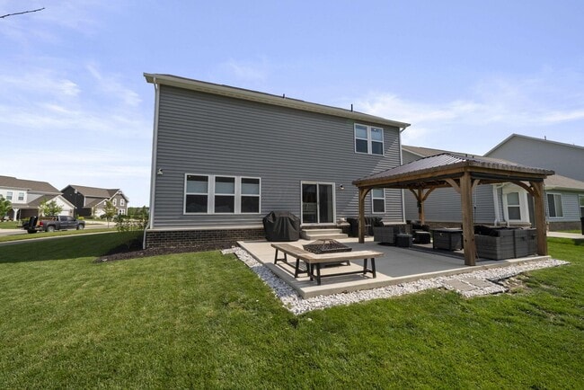 Building Photo - 1059 Honeycomb Ln