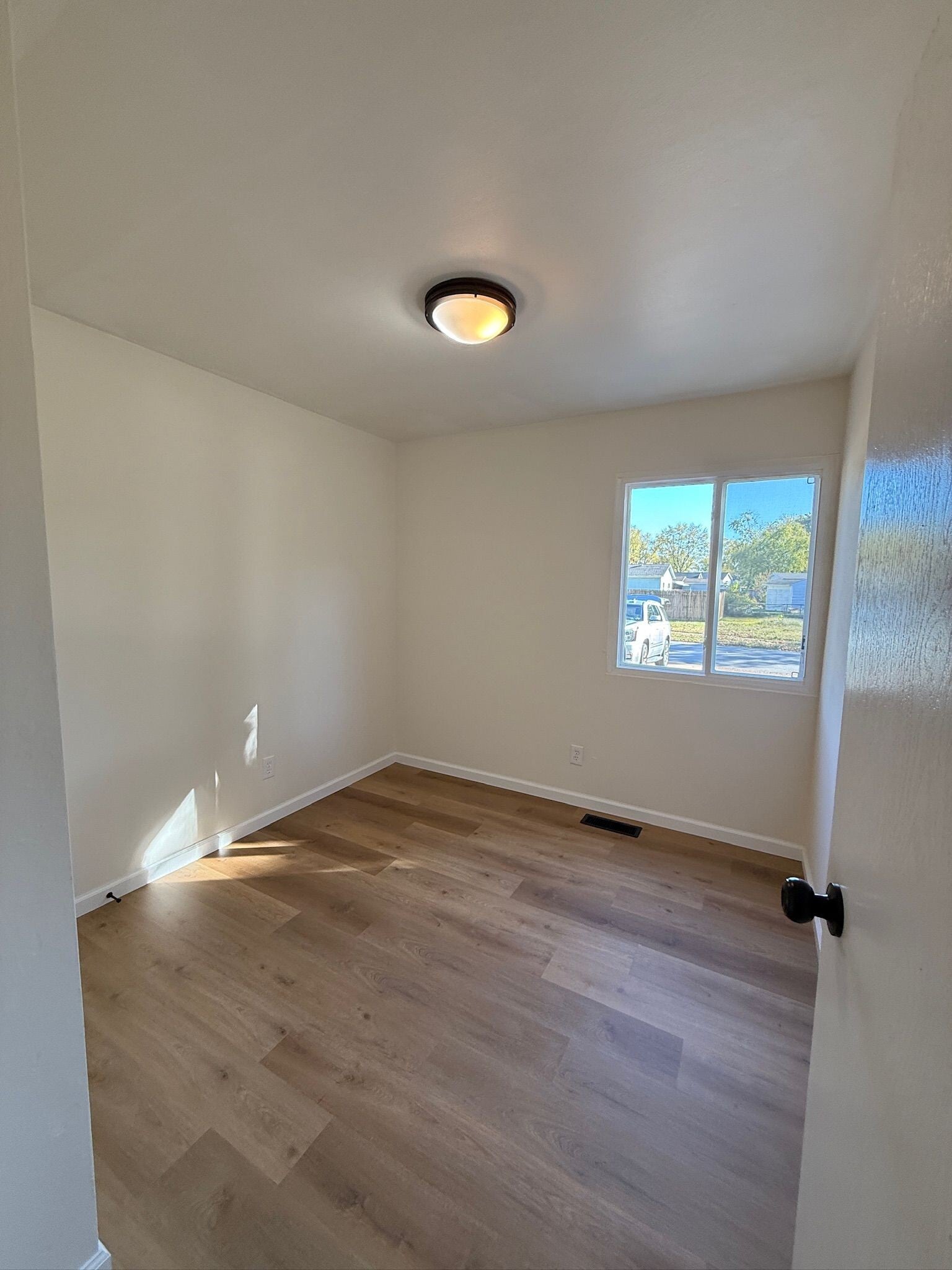 Building Photo - 91 Cedar Ridge Dr