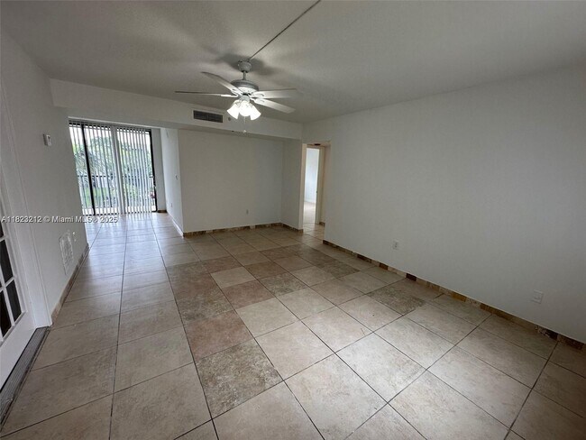Building Photo - 8700 SW 133rd Ave