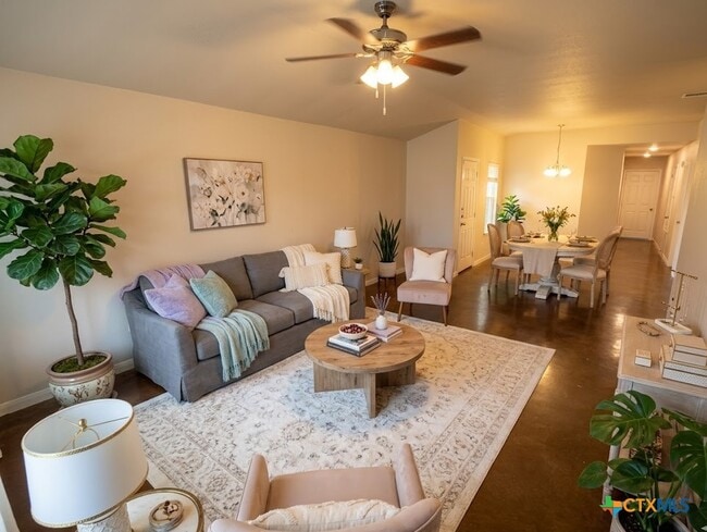 Building Photo - 1505 Shoshoni Trail