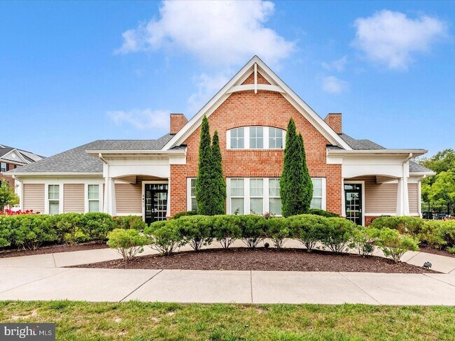 Building Photo - 9374 Seney Ln