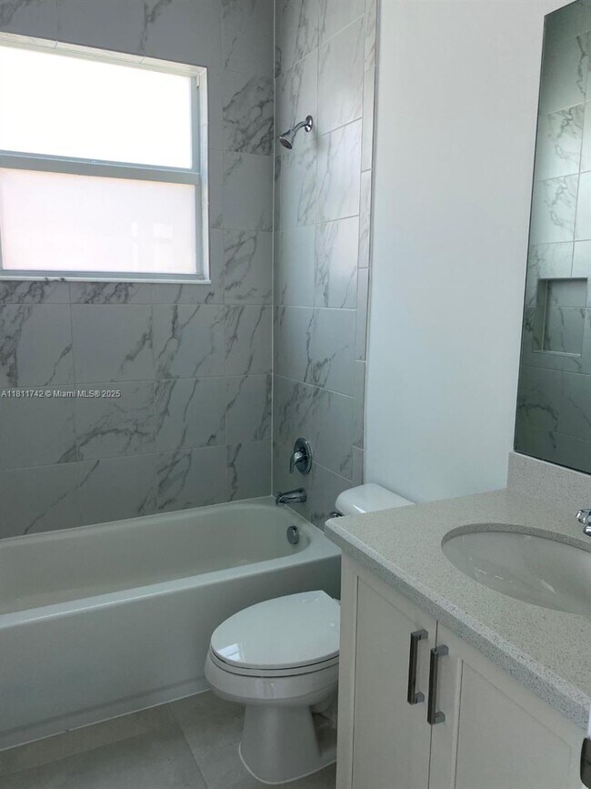 Building Photo - 7765 Wildflower Shores Dr