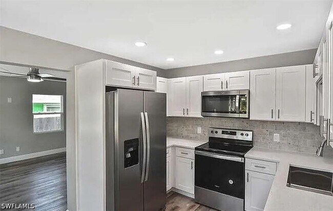 Building Photo - 5457 Ninth Ave