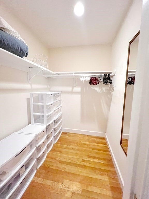 Building Photo - 425 Marlborough St