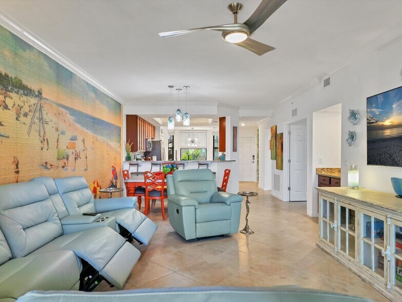 Building Photo - 5558 Palmer Cir