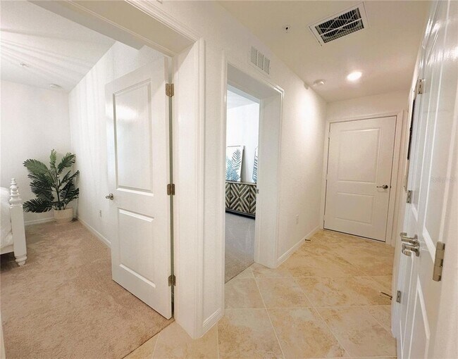 Building Photo - 14648 Sycamore Ct