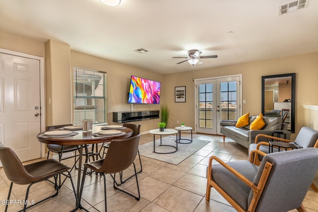 Building Photo - 4725 Pistolero Ln