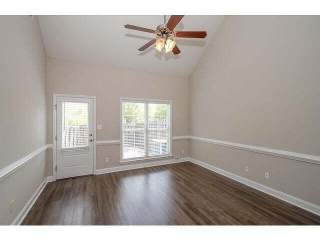 Building Photo - 309 Buxton Ln