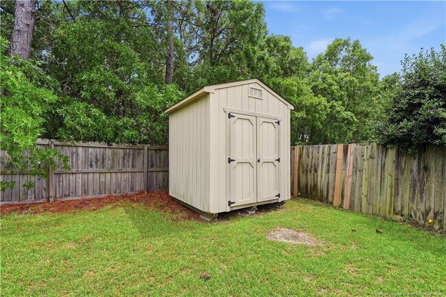 Building Photo - 2305 Gray Goose Loop