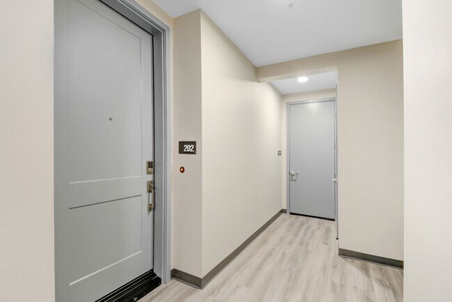Building Photo - 4127 E Cir Paseo