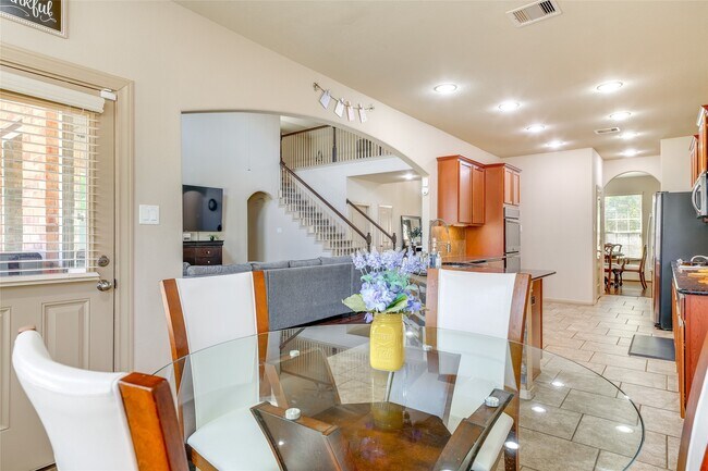 Building Photo - 8470 Coral Cove Pass Ln