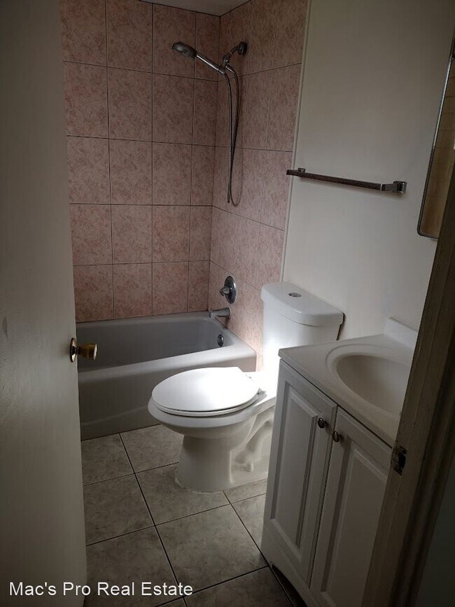 Building Photo - 3 br, 2 bath House - 6928 E. Timrod Street