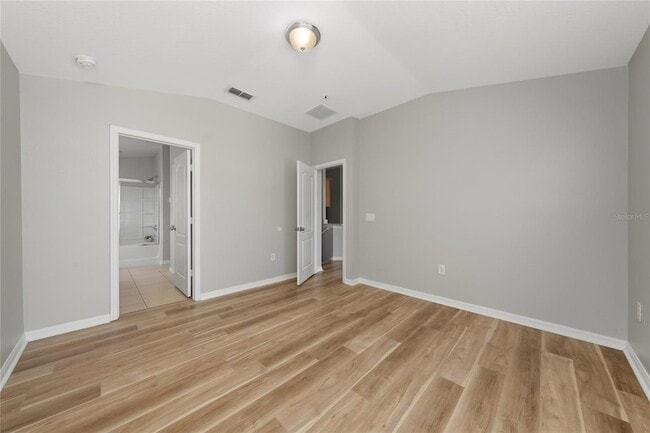 Building Photo - 6460 S Goldenrod Rd