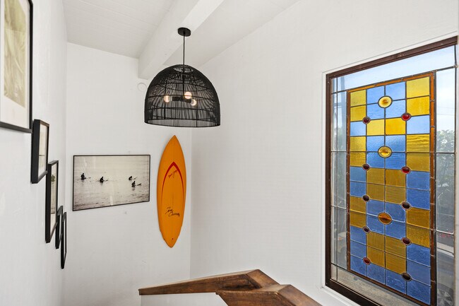 Building Photo - 31888 Hillside Ln