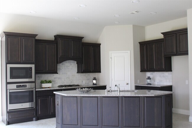 Building Photo - 1335 Paradise Creek Ln