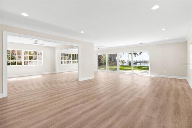 Building Photo - 11 Brightwaters Cir NE
