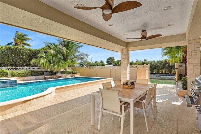 Building Photo - 1700 Cleveland Rd