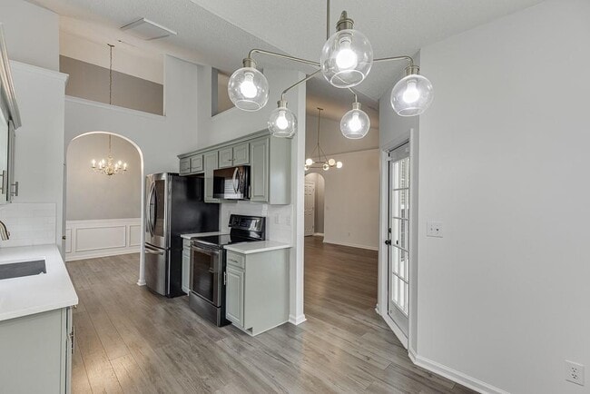 Building Photo - 2464 Laurelfield Dr