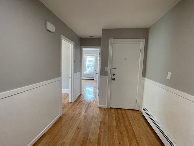 Building Photo - 40 Mulberry St