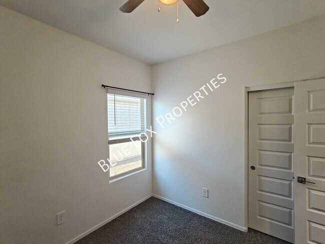 Building Photo - 12209 E Ava Lynn Dr