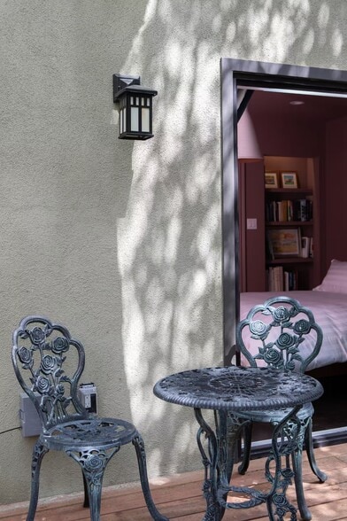 Building Photo - 5234 Ethel Ave