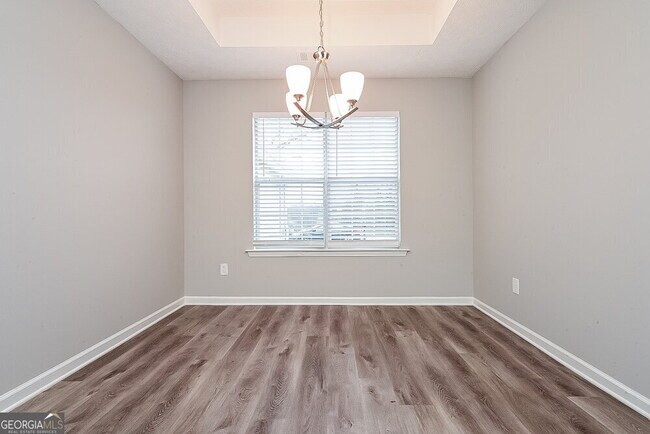 Building Photo - 1025 Borrington Ln
