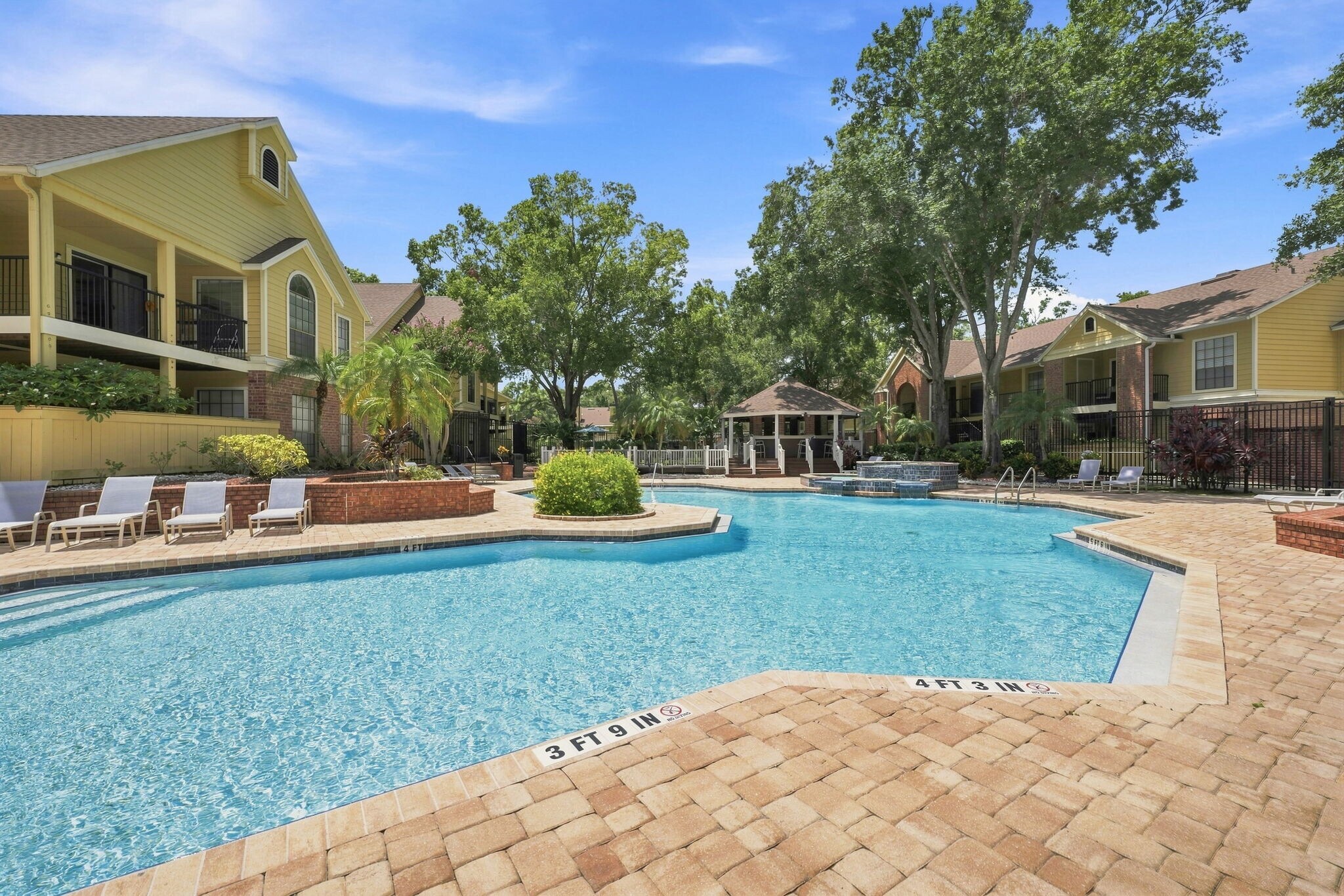 Building Photo - 8630 Mallard Reserve Dr