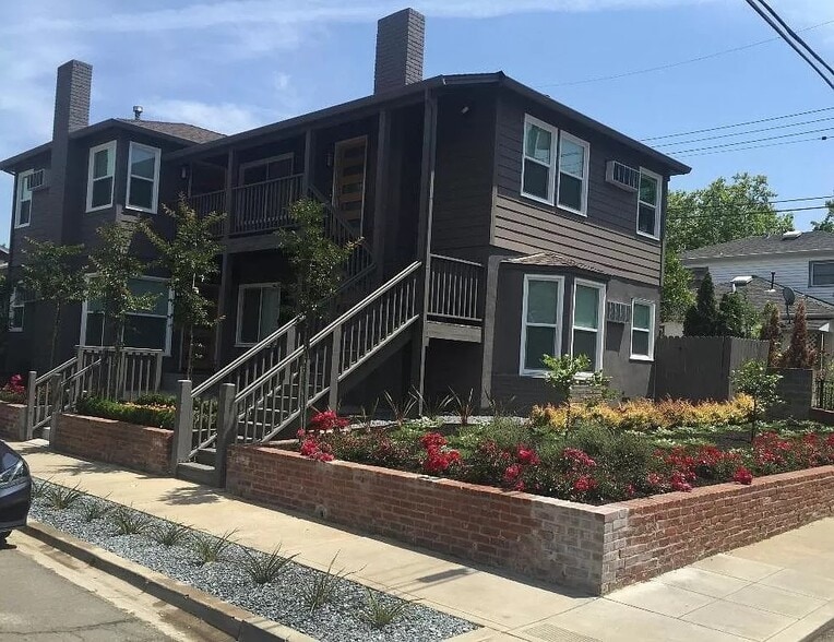 Building Photo - 1137 Santa Barbara Ct
