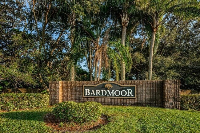Building Photo - 10626 Longwood Dr