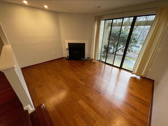 Building Photo - 11224 Beaver Trail Ct