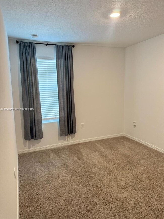 Building Photo - 3563 Davenport Creek Ct