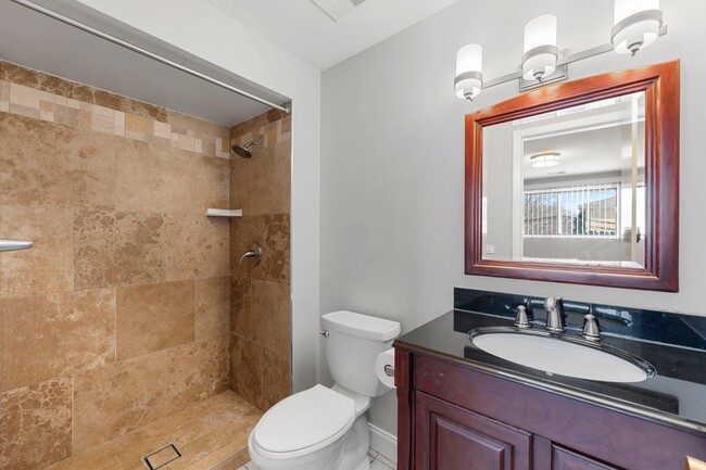 Building Photo - 5825 W Higgins Ave