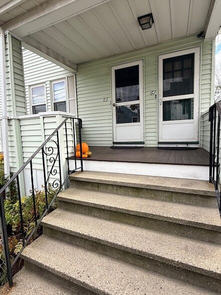 Building Photo - 63 Park St