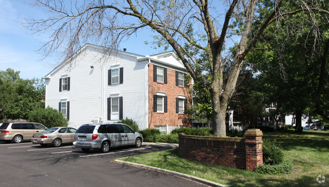 Building Photo - Northhampton Village Condominiums