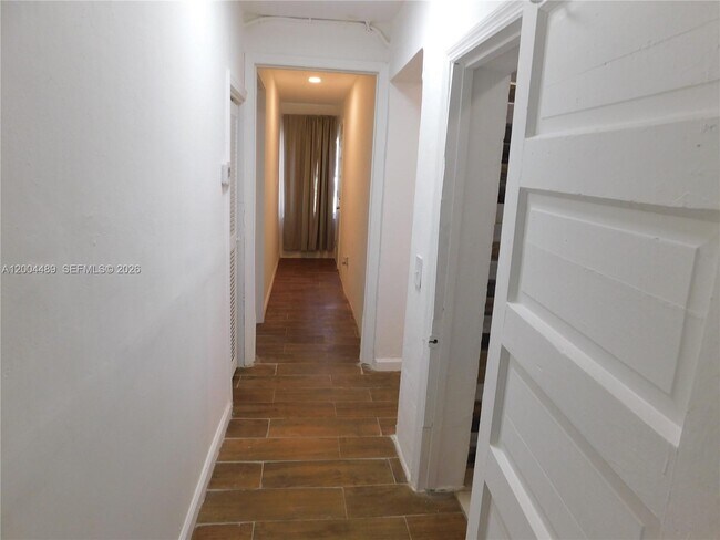 Building Photo - 10945 NW 19th Ave