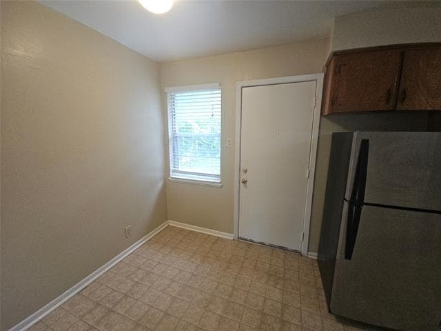 Building Photo - 6419 Onyx Dr N