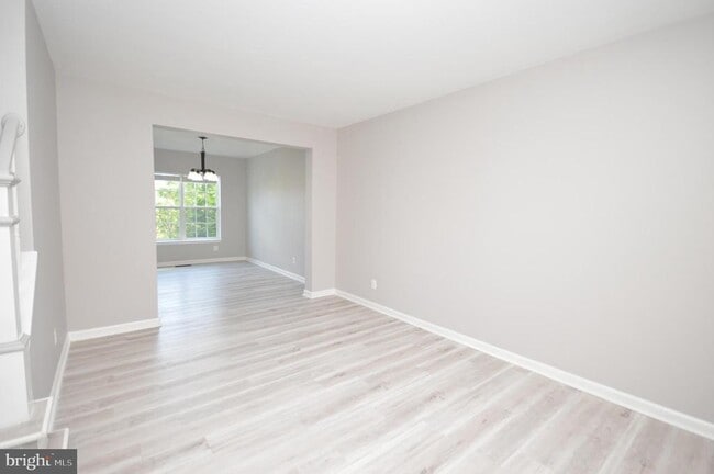 Building Photo - 91 Chaps Ln