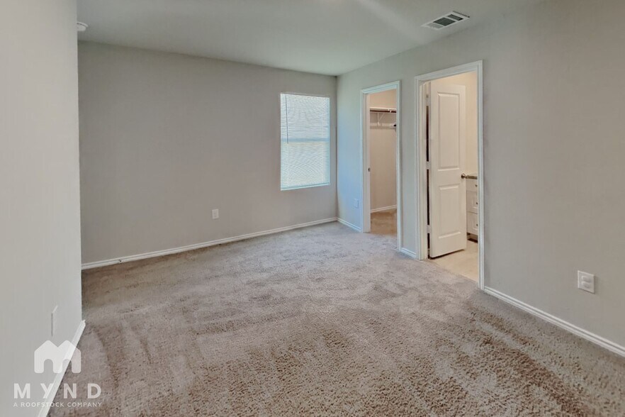 Building Photo - 4220 Thalweg Way