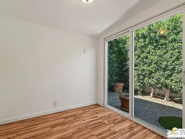 Building Photo - 313 Kona Ln