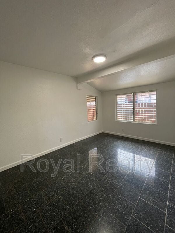 Building Photo - 84-1111 Lahaina St A1