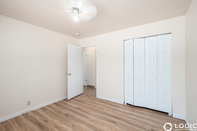 Building Photo - 3377 S 2410 E