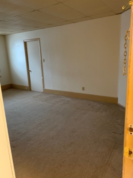 Building Photo - 2550 Kutztown Rd