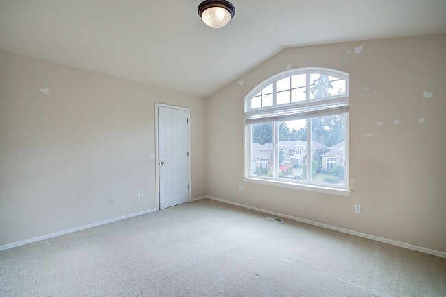 Building Photo - 4bd/2.5ba Lynnwood House