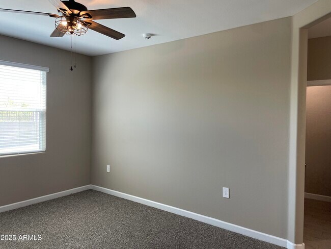 Building Photo - 24153 W Verlea Dr