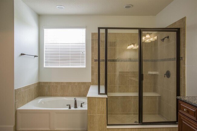 Building Photo - 12227 Regal Lily Ln