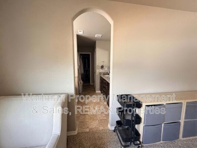 Building Photo - 8394 Prairie Brush Ct