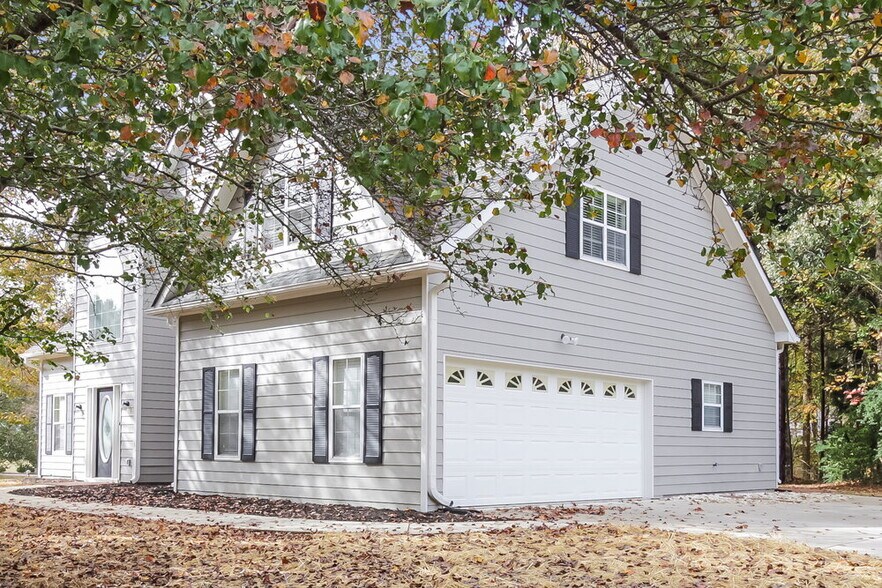 Building Photo - 355 Woodstream Dr