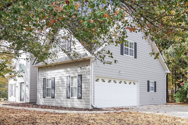 Building Photo - 355 Woodstream Dr