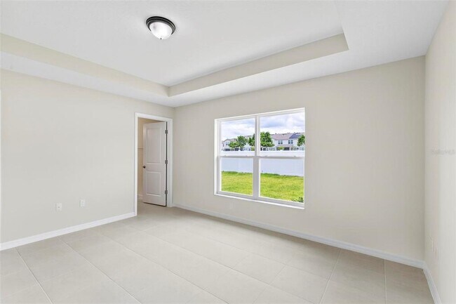 Building Photo - 11 Buffalo Grove Dr