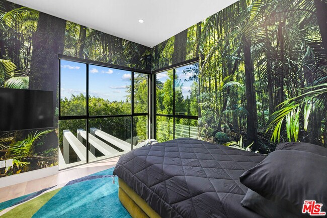 Building Photo - 4841 Alonzo Ave